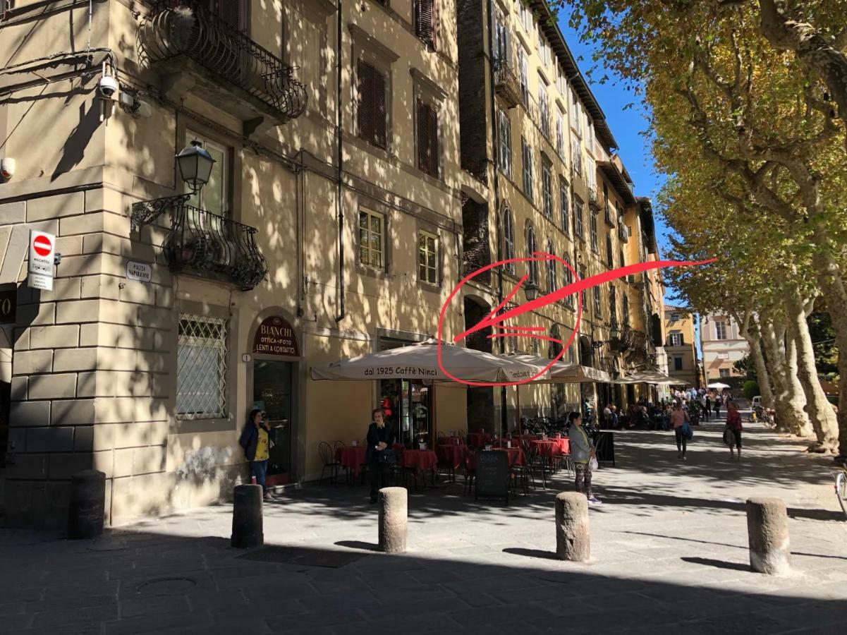 Storico Loft Nel Cuore Di ลุคคา ภายนอก รูปภาพ